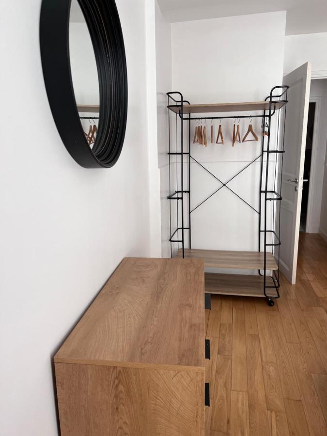 Le Rabelais, Superbe Appartement En Duplex, Proche Forteresse Et Monument Historique 시농 외부 사진